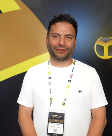 shiftdeletenet-kurucusu-hakki-alkan-sdn-tech-expo-ile-20-yildir-yapilmayani-yaptik-VkjeVDCa.png