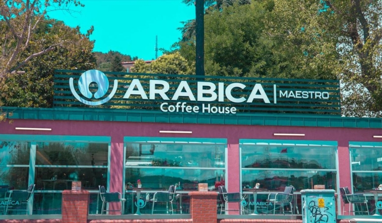arabica-coffee-house-maestro-konseptini-bebekte-hayata-gecirdi-yRzOLOrh.jpg