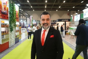 so-fuar-icra-kurulu-uyesi-alaaddin-orhan-f-istanbul-fuar-disinda-da-ticareti-temsil-qNfphET8.jpg