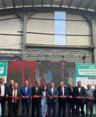 10-usak-tarim-ve-hayvancilik-teknolojileri-fuari-kapilarini-acti-4676