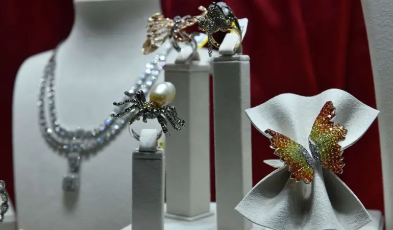 whatsapp-image-2025-09-01-at-115737