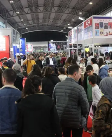 1775462120-tuyap-bursa-kitap-fuari-4-1