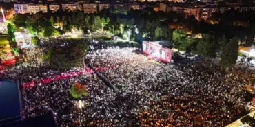 konser-kapak