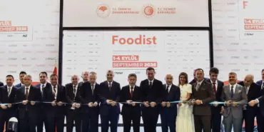 1788266150-foodist-i-stanbul-fuar-kurdele-kesimi-j-p-g